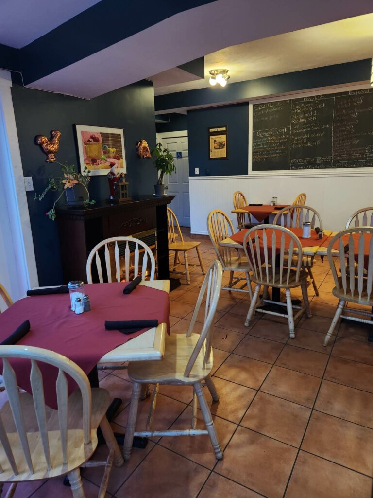 chalkboard, linen, navy walls